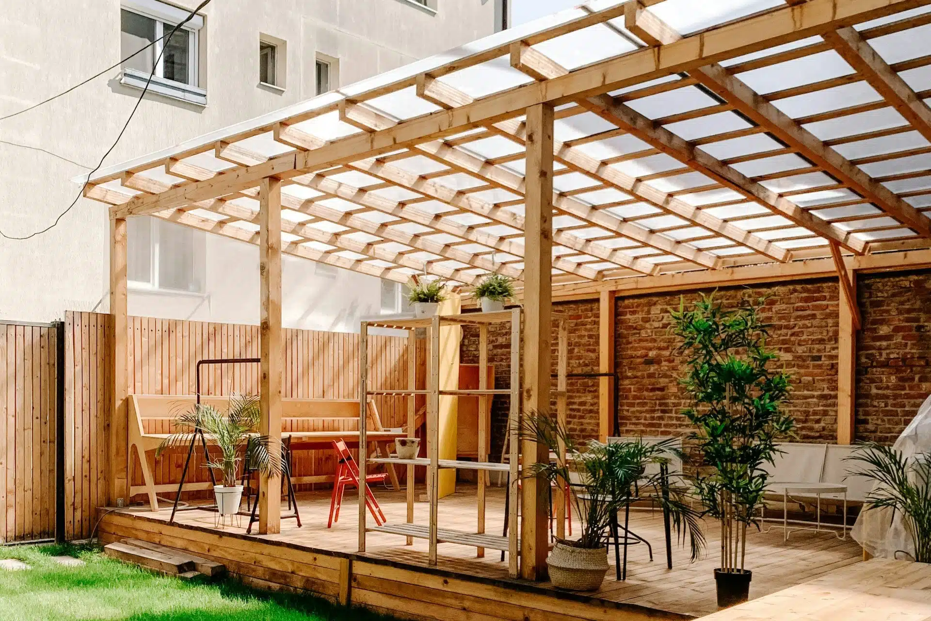 Bau von Pergola
