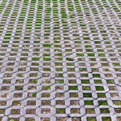Miete eines unüberbauten Grundstücks: Zahlungsverzugskündigung + Ausweisung